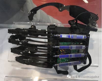 力控翻啟機器人應用新篇章.jpeg